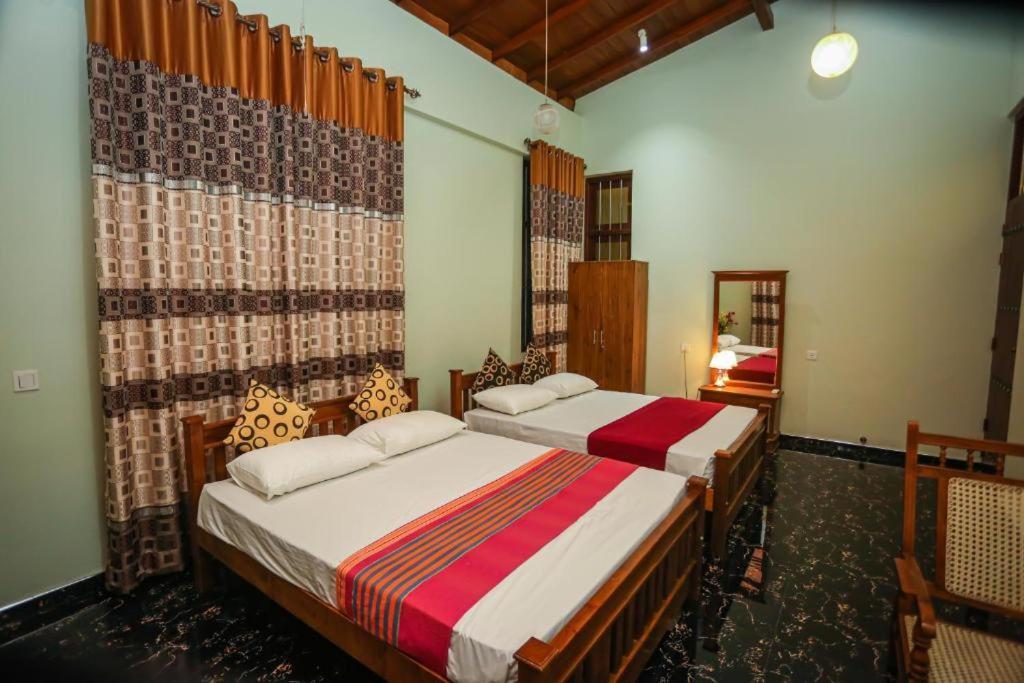Nirosha Guest House Галле Экстерьер фото