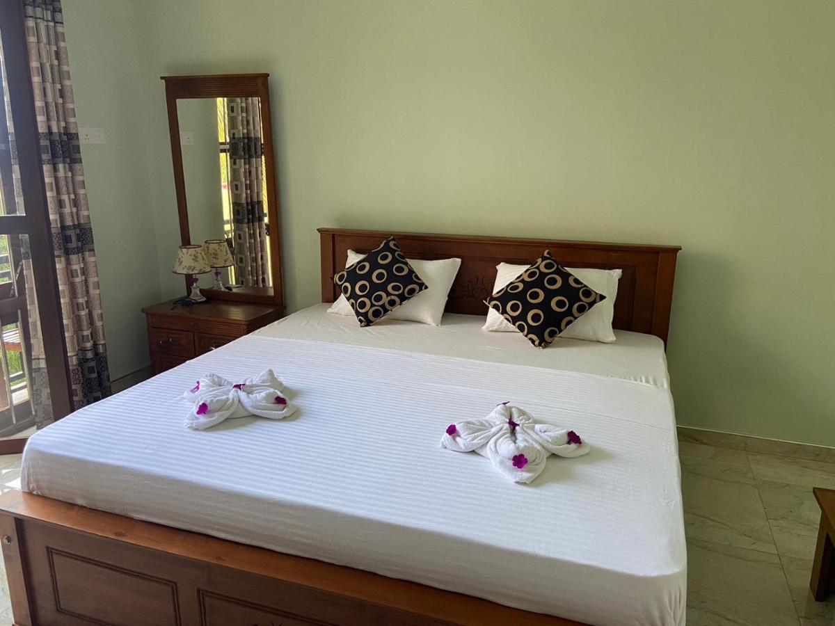 Nirosha Guest House Галле Экстерьер фото