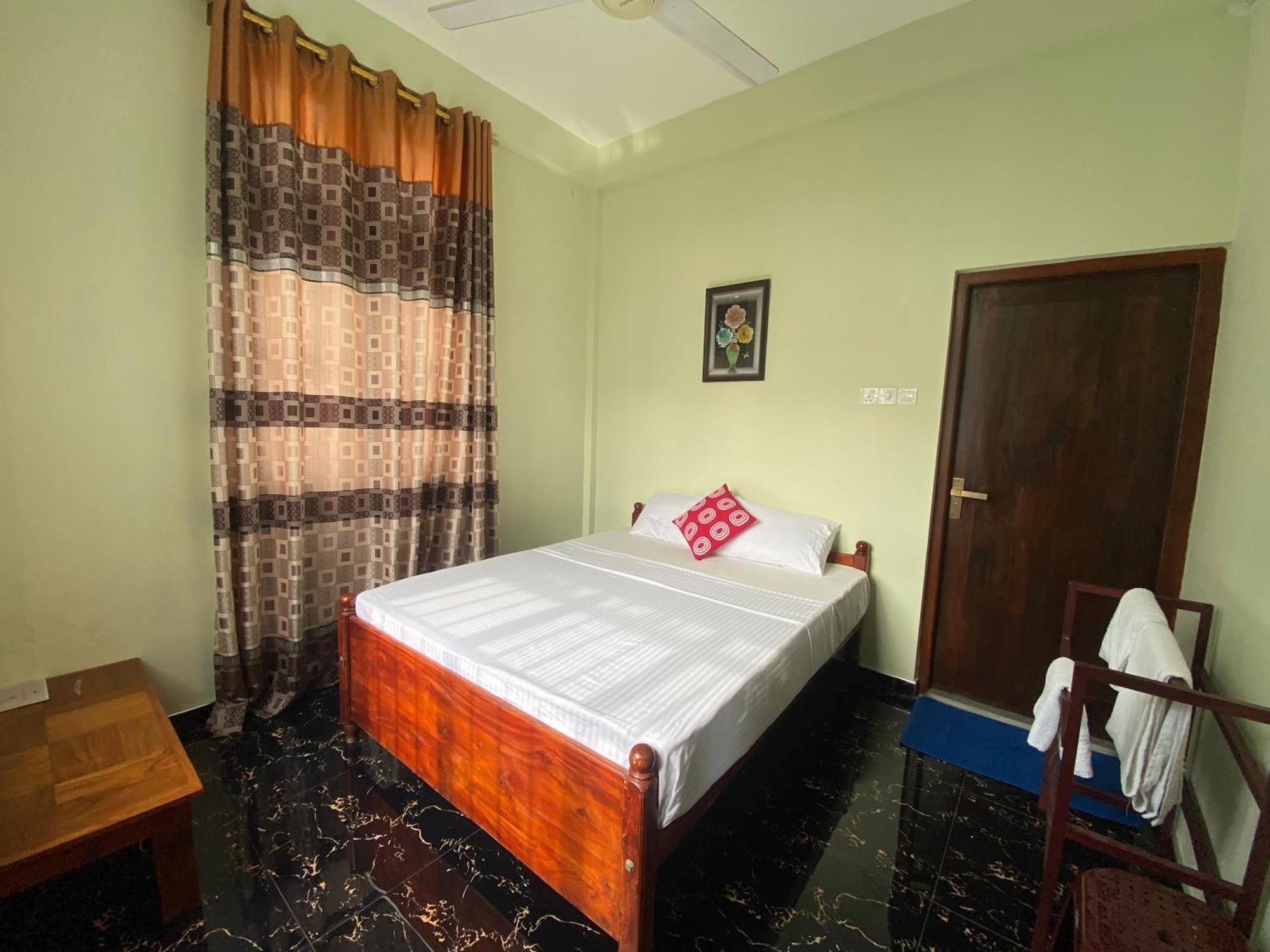 Nirosha Guest House Галле Экстерьер фото